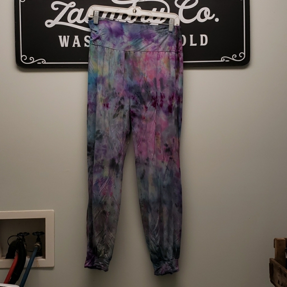 slit side beach loungers bright tie dye twisted